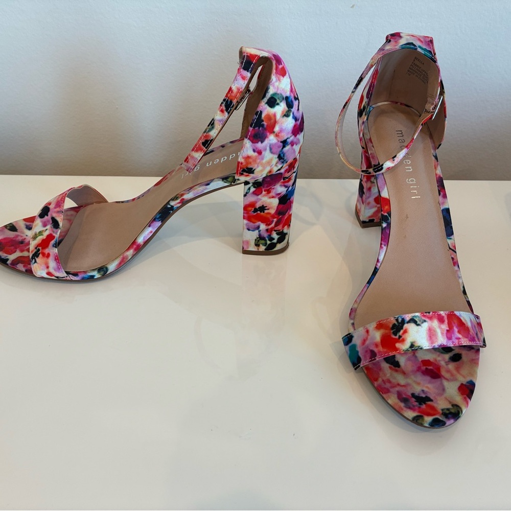 Madden Girl Multicolor Floral Heels 9.5